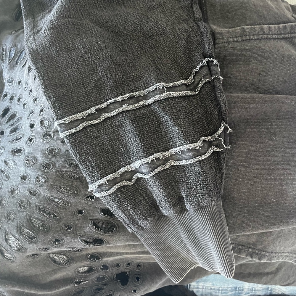 NWOT Free People Last Call Sweatshirt Size L - Picture 5 of 6